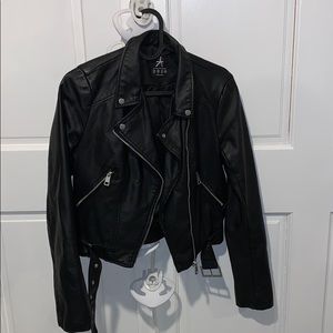 Women’s Atmosphere Leather Jacket Size US 2